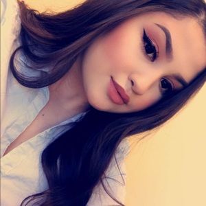 Meet your Posher, Jasmine